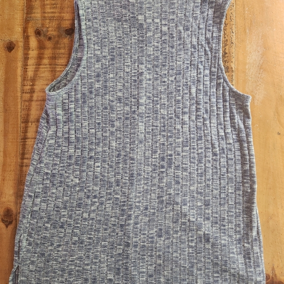 🐵BANANA REPUBLIC shirt for women - Picture 4 of 11